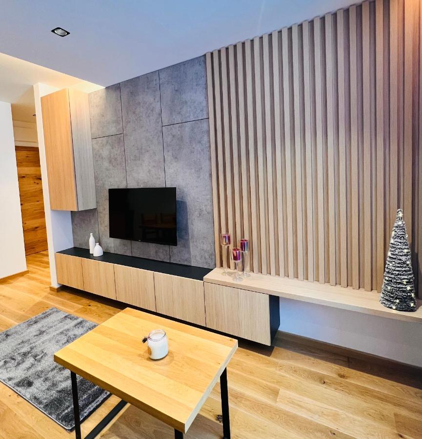 יהורינה Apartment 202 - Aparthotel Zlatni Javor מראה חיצוני תמונה