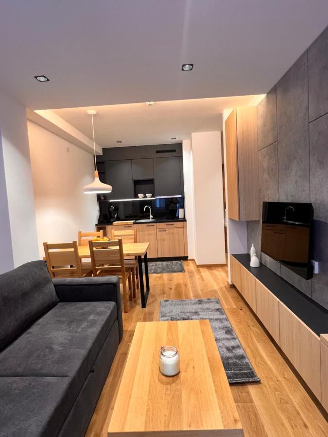 יהורינה Apartment 202 - Aparthotel Zlatni Javor מראה חיצוני תמונה